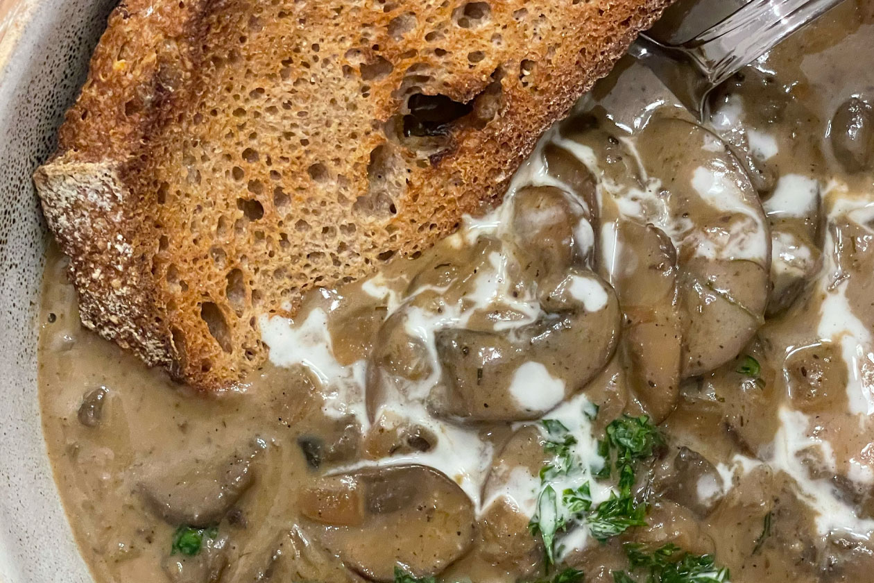 Sopa de hongos